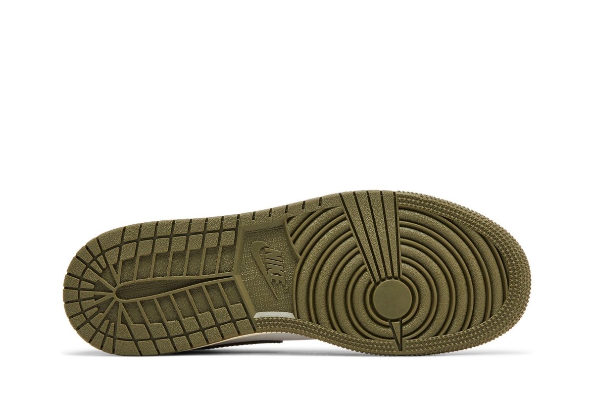 Tênis Air Jordan 1 Low Gs Black Toe Medium Olive Verde - ByDunky - Store