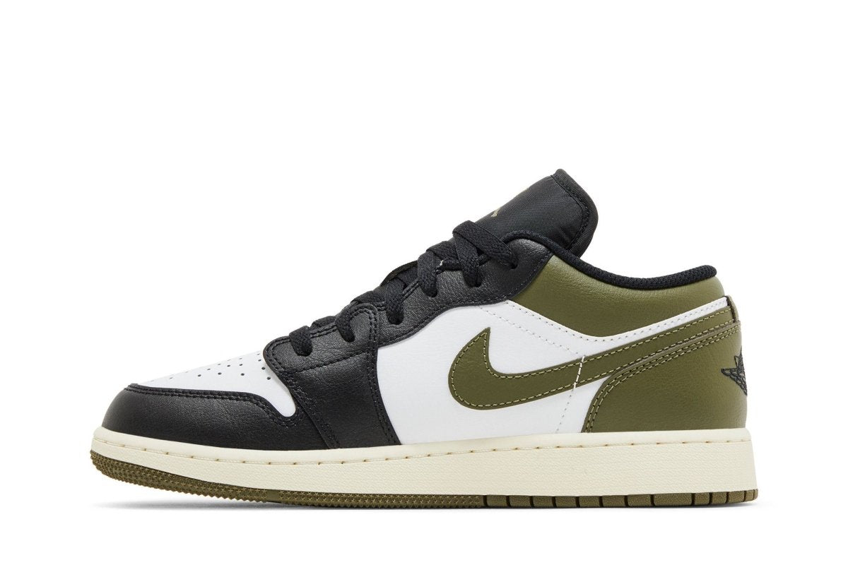 Tênis Air Jordan 1 Low Gs Black Toe Medium Olive Verde - ByDunky - Store