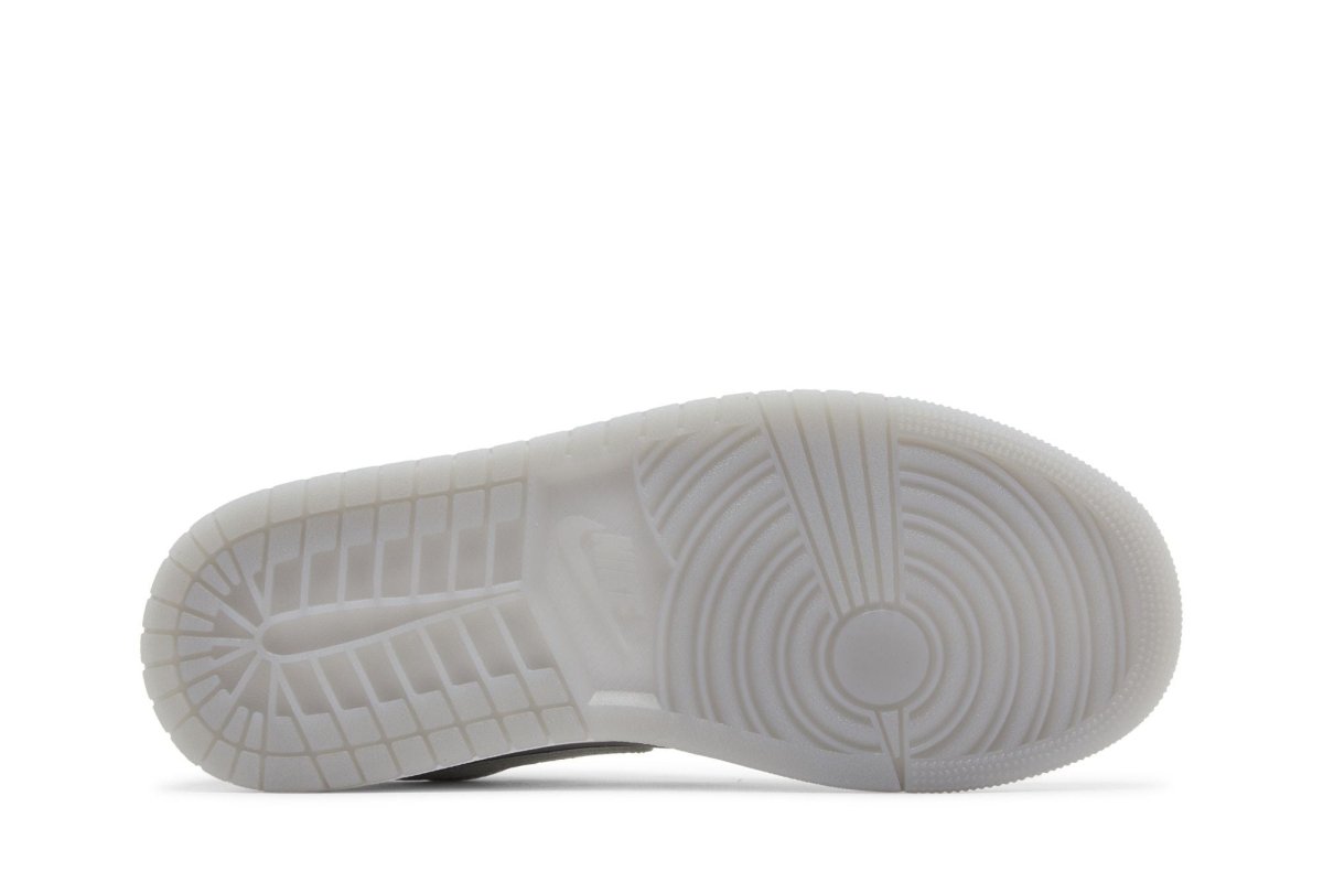 Tênis Air Jordan 1 Low SE Metallic Silver Cinza - ByDunky - Store