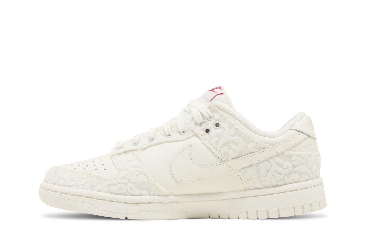 Tênis Nike Dunk Low Give Her Flowers Branco - ByDunky - Store