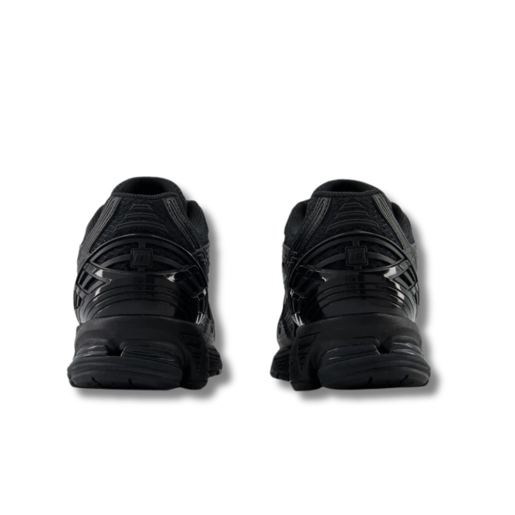 New Balance 1906U Triple Black