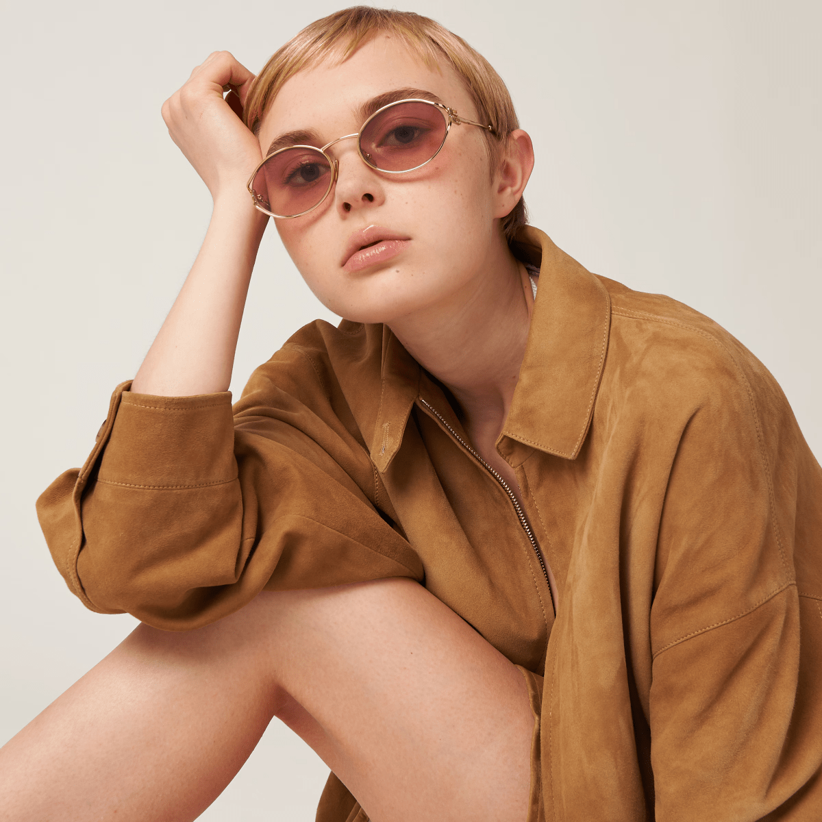 Óculos de Sol Miu Miu Dourado - ByDunky - Store
